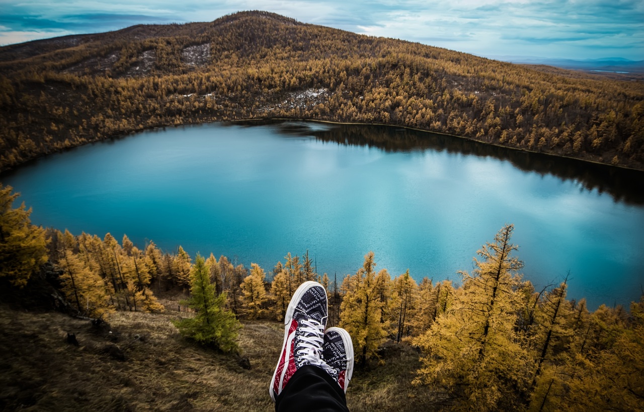 Top 10 Shoe Trends for the Upcoming Winter Season